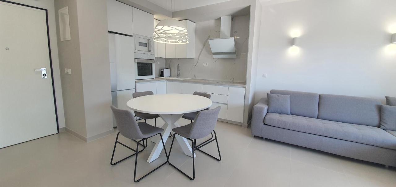 Apartments Elite Трогир Екстериор снимка