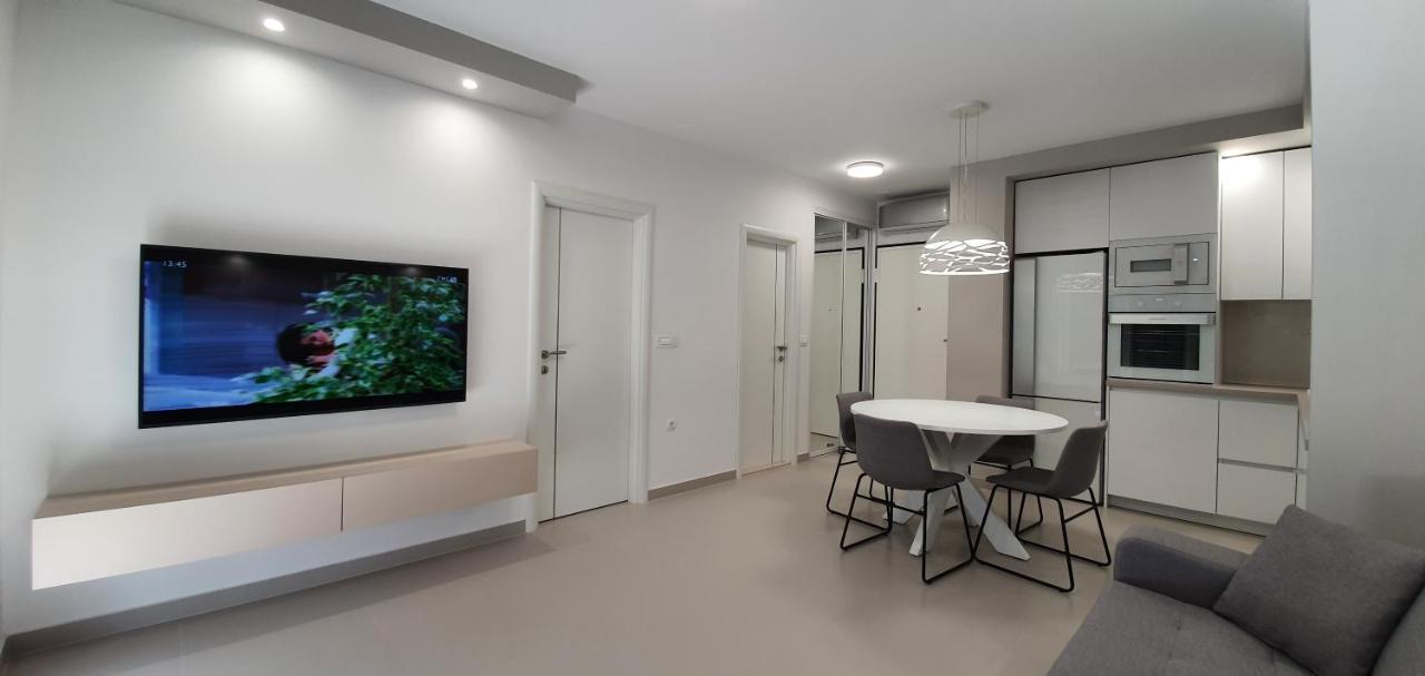 Apartments Elite Трогир Екстериор снимка