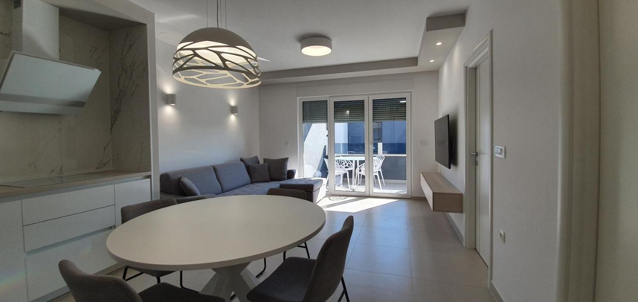 Apartments Elite Трогир Екстериор снимка