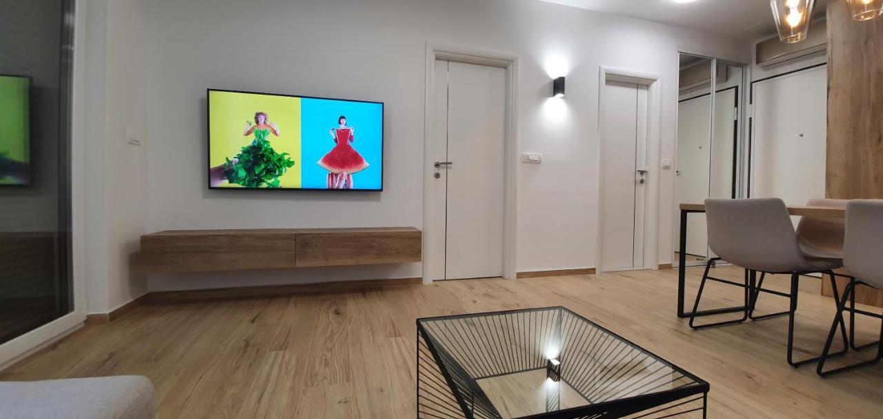 Apartments Elite Трогир Екстериор снимка