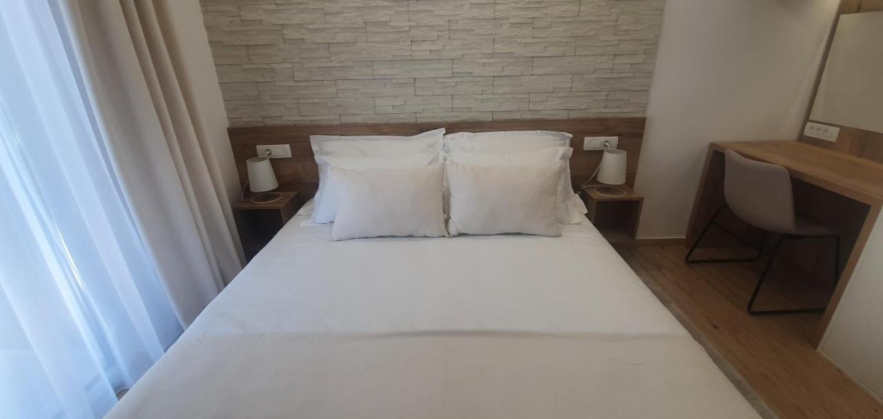 Apartments Elite Трогир Екстериор снимка