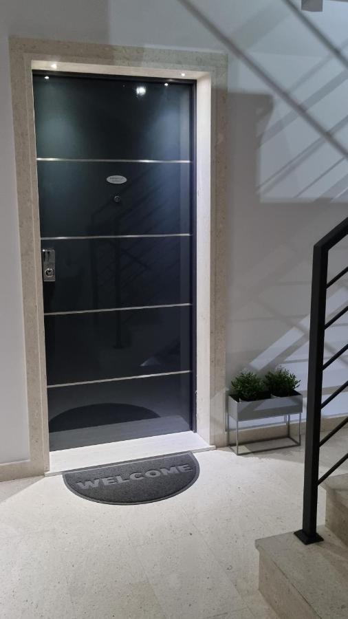 Apartments Elite Трогир Екстериор снимка